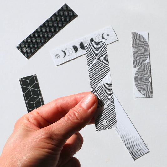 Calm Strips Monochromatic Pack
