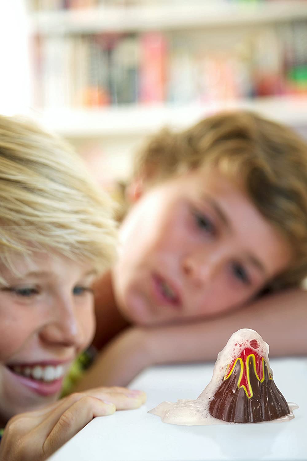 kidzlabs pocket volcano 4m eruptions science gadget captivating classic attention amaze fascinating baking soda vinegar instructions process safe ages 5+