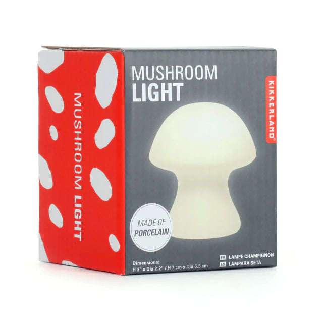 A glowing porcelain mushroom Design: Kikkerland Design Team Material: LED light, ceramic, LR44 batteries (included) Dimensions: dia. 6,9 x 6,9 cm