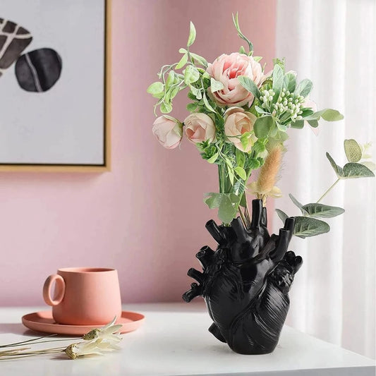Black Anatomical Heart Vase