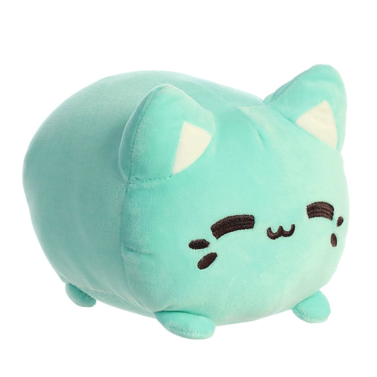 Made with fresh mint leaves and lots of love, this Meowchi mochi cat is a soft, light blue and super cuddly! They are overstuffed, & made from a super soft minky fabric with embroidered features!