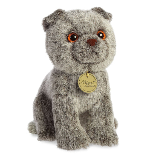 Miyoni features your favorite animals in plush form with a simultaneously realistic and adorable design! This Scottish Fold is a special cat breed where its ears are genetically bend into a curved position