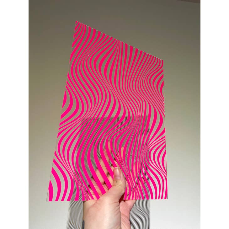 Psychedelic Illusion Glow Pink