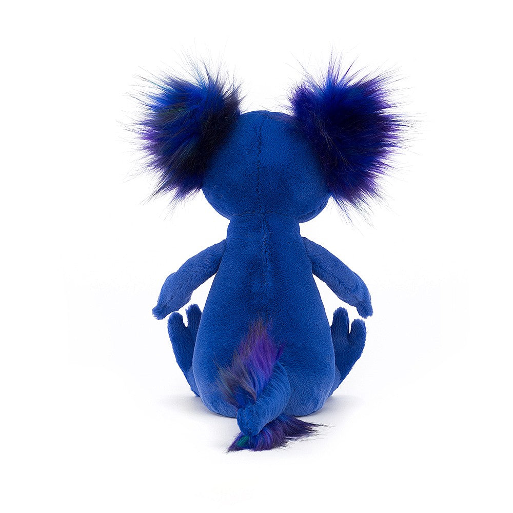 Andie Axolotl is a bold and bubbly scamp who loves to paddle in the river with those big bobbly feet! This funky blue friend comes from Mexico and rocks a rainbow of tufts in electric purple, green and indigo! From fuzzy head to squidgy tail, Andie's a fiesta of fun!